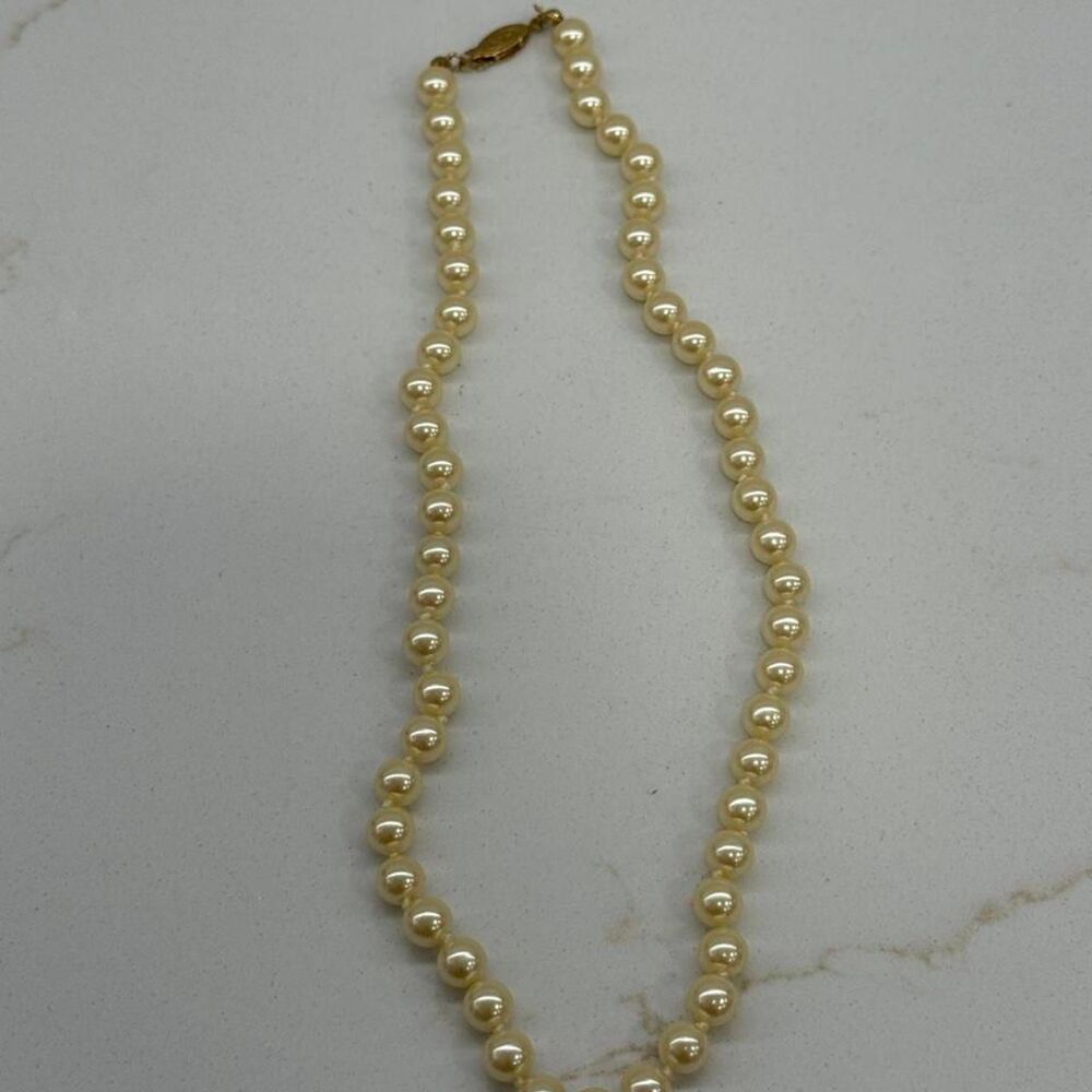 Avon Women's Gold and Cream Jewellery